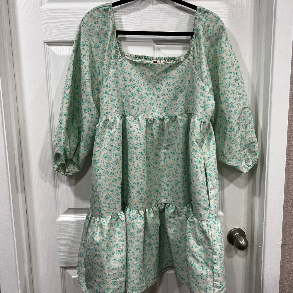 Levi’s Dolci Baby Doll Floral Dress